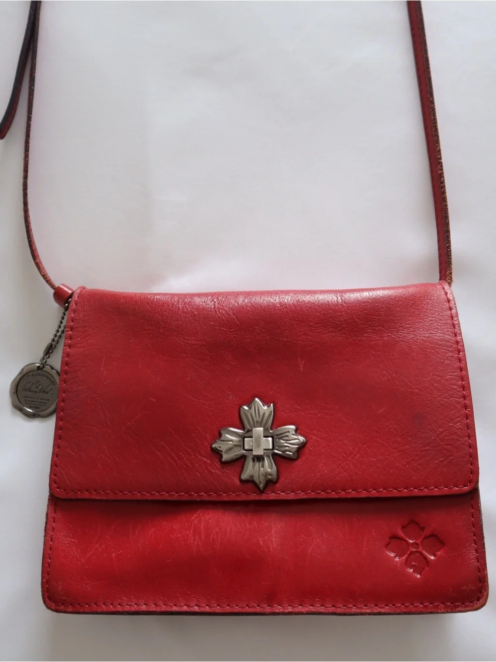 Patricia Nash Consilina distressed red leather crossbody purse